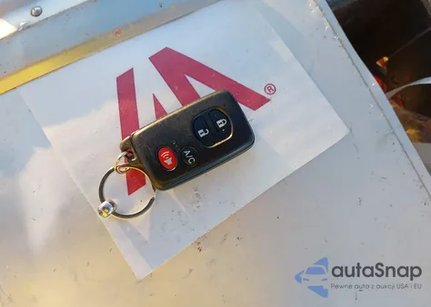 2010 Toyota Prius Iv from USA, damaged, VIN JTDKN3DU9A1300897